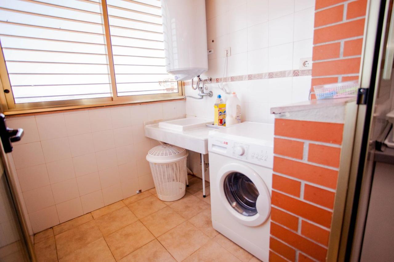 Apartamento Teatinos, Metro, Free Parking & Pool Lejlighed *