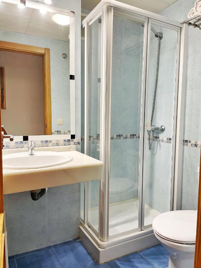 Sunstay Teatinos Flat Iii Malaga, Metro, Free Parking & Pool *